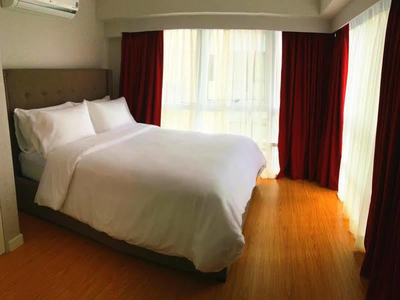 Maxstays - Max Style @ Fort Victoria Makati City Exterior photo